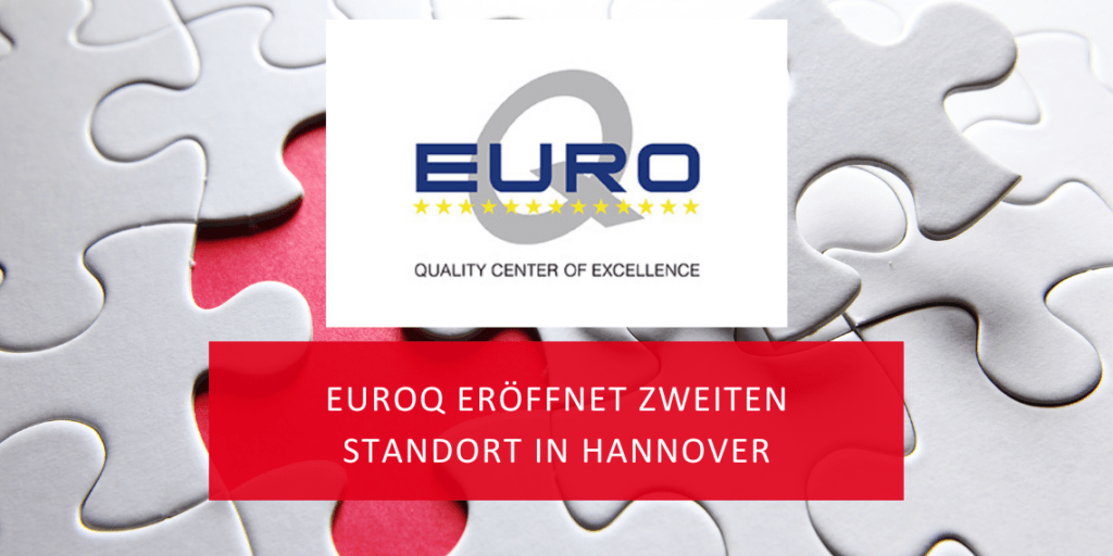 Logo EuroQ vor Hintergrund Puzzle